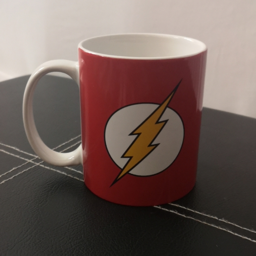 DC Comics Flash Mug for Collection Display, flawed